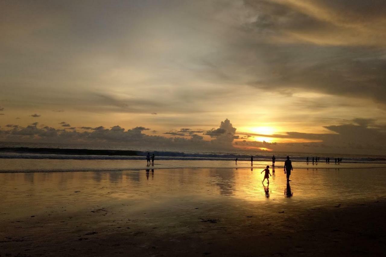 Koolkost Near Sunset Road Seminyak - Minimum Stay 30 Nights מראה חיצוני תמונה